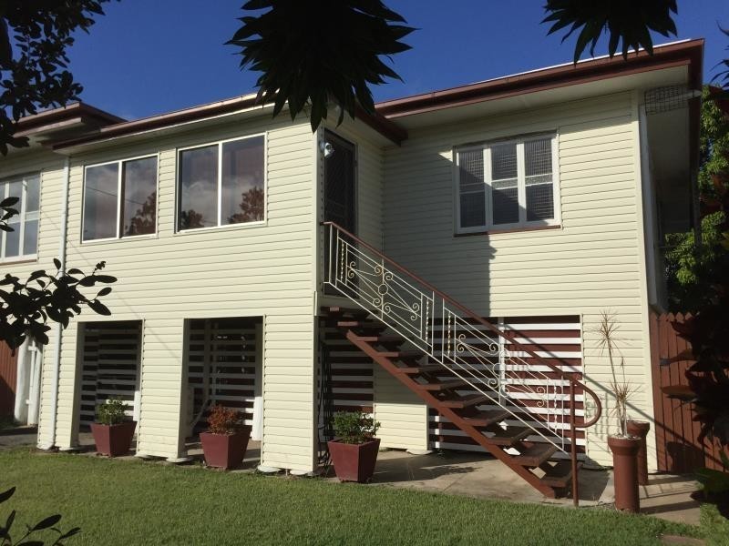 204 Earl Street, Berserker QLD 4701